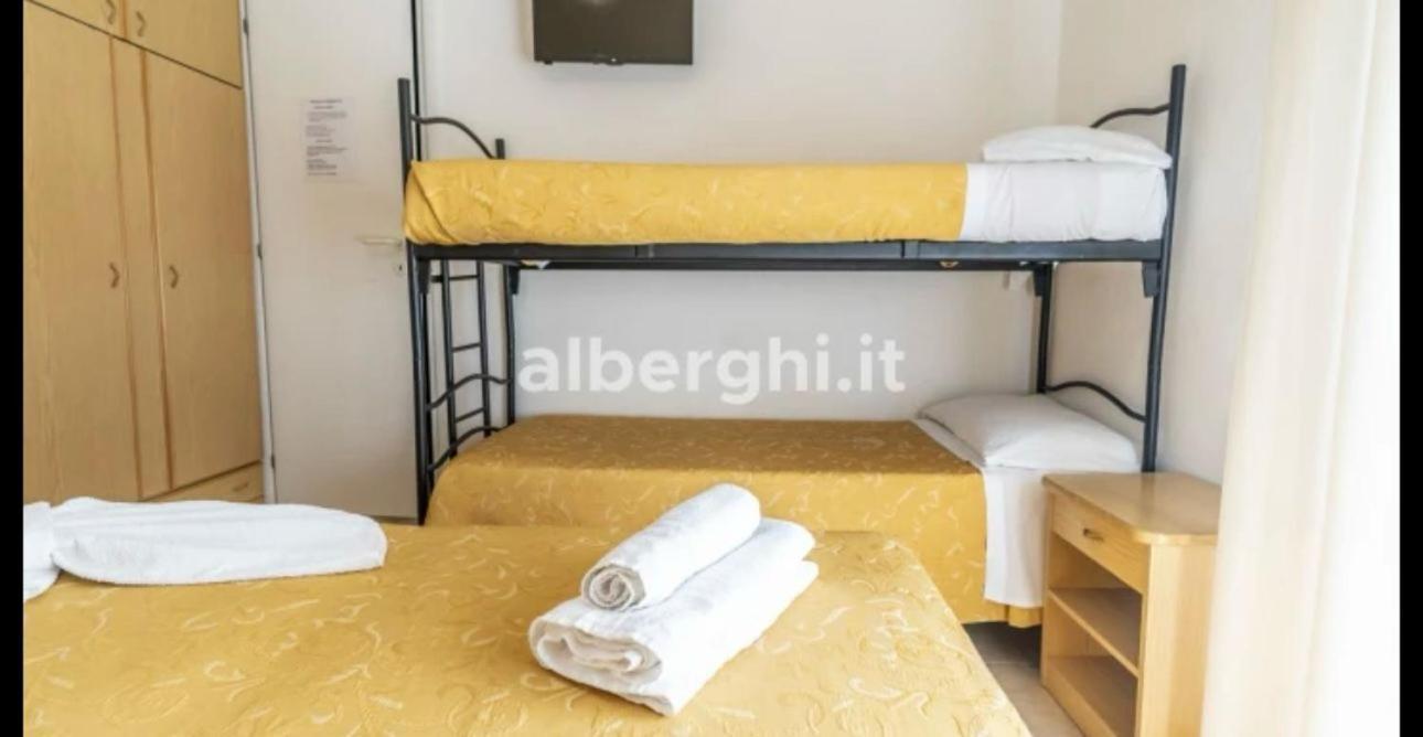 Hotel Sport Rimini Buitenkant foto