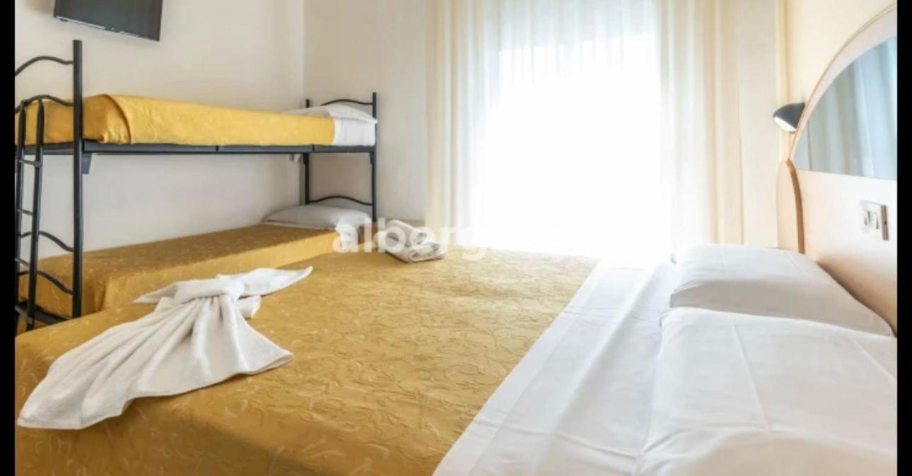 Hotel Sport Rimini Buitenkant foto