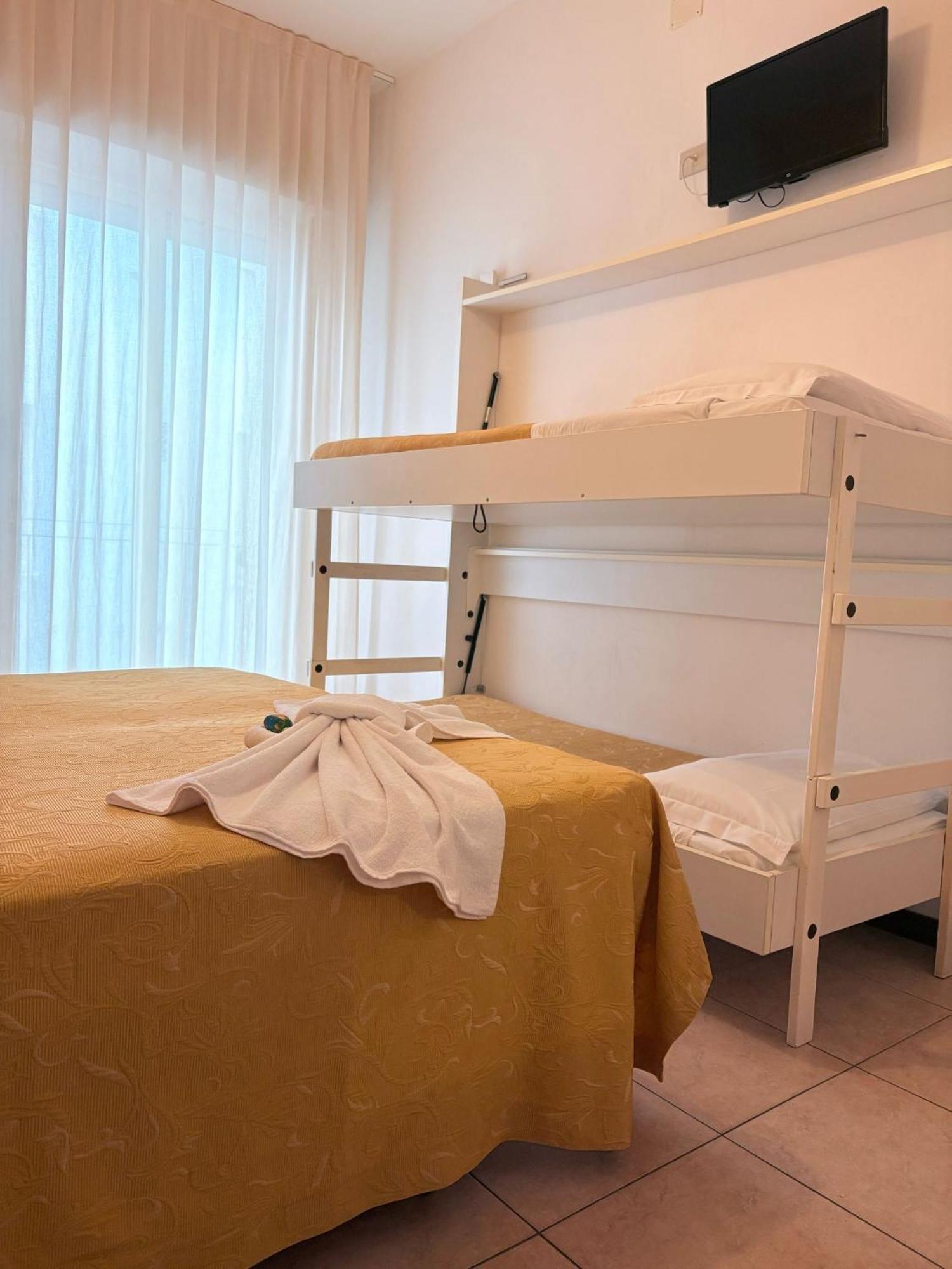 Hotel Sport Rimini Buitenkant foto