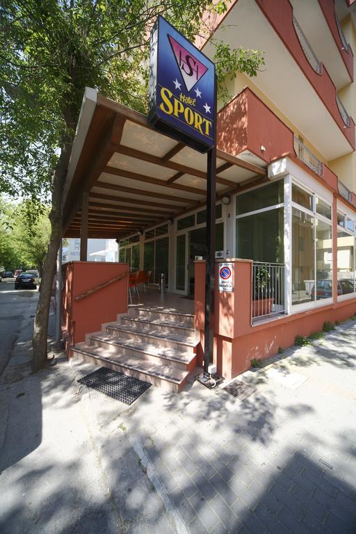 Hotel Sport Rimini Buitenkant foto