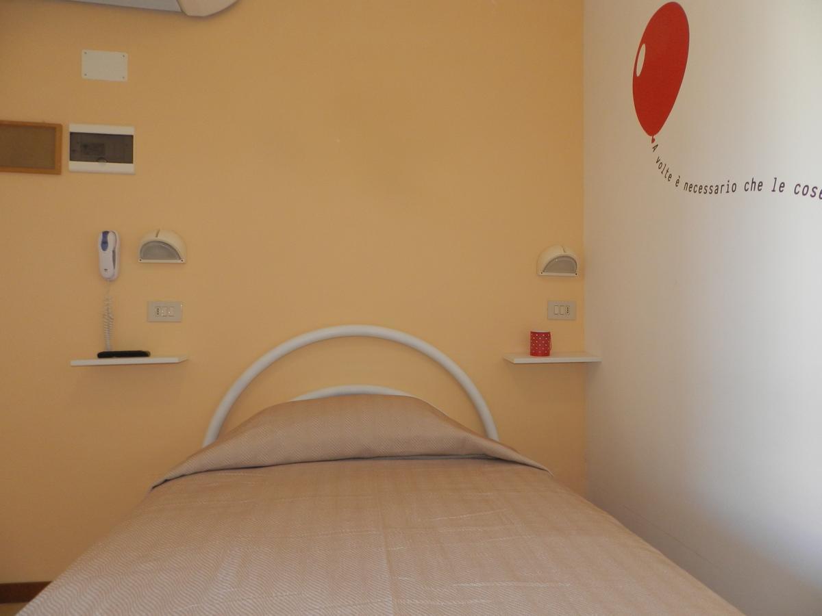 Hotel Sport Rimini Buitenkant foto